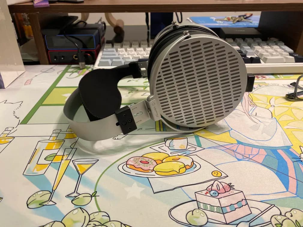 Moondrop Cosmo góc nhìn 1